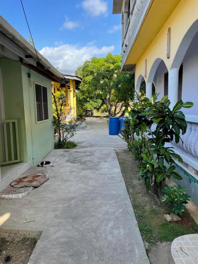 R&V Villa Negril Exterior foto